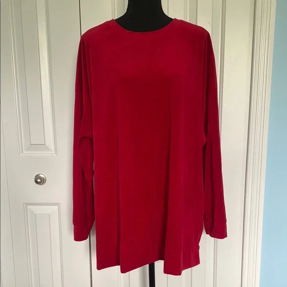Woman Within 2X 26/28 Red Velour Long Sleeve Crewneck Top - Picture 4 of 5